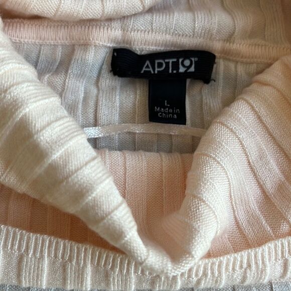 Peach, Gray, & Black turtlenecks - Picture 2 of 9